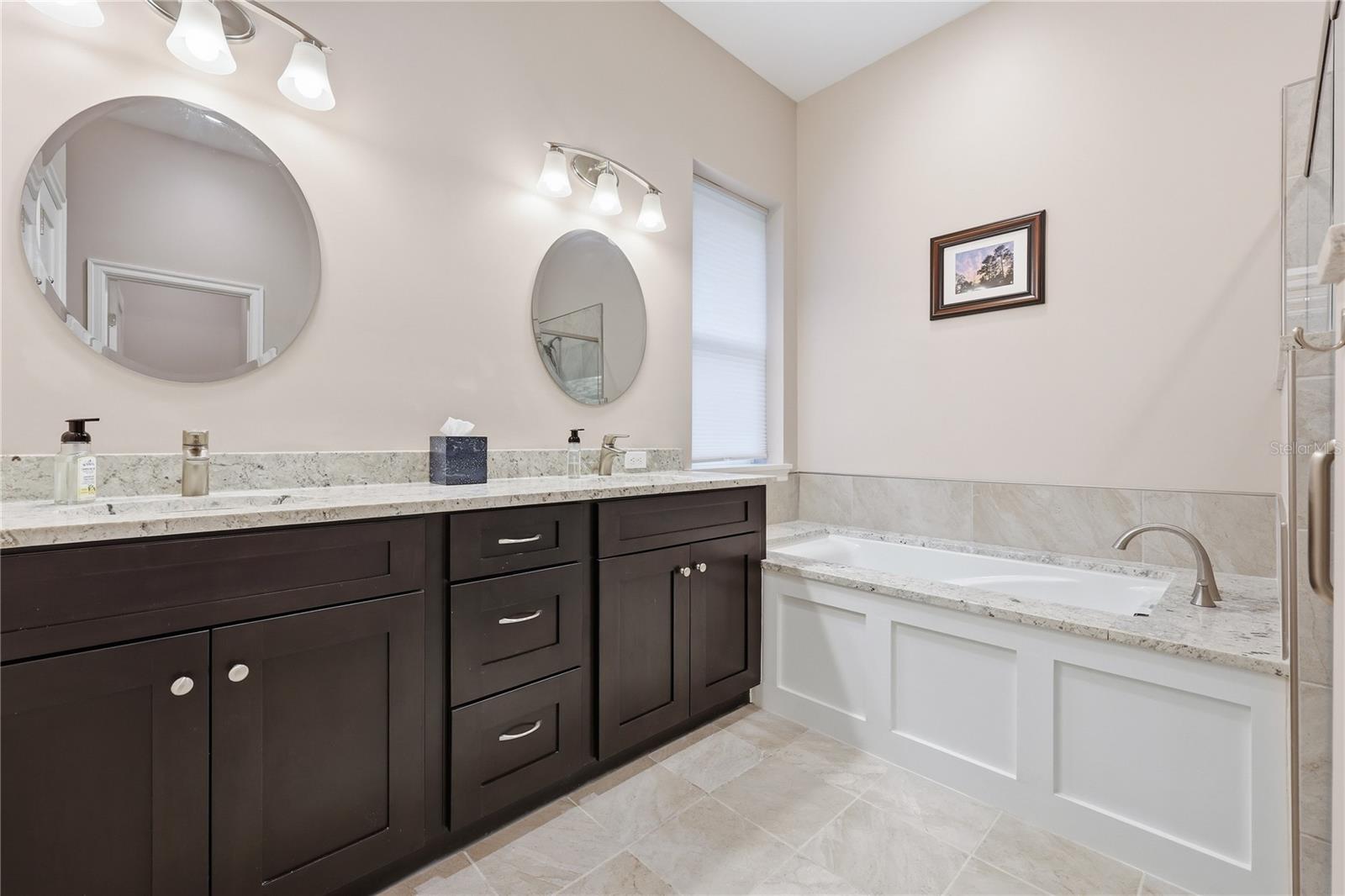 9208 NW 64TH TER, GAINESVILLE, FL — photo 15