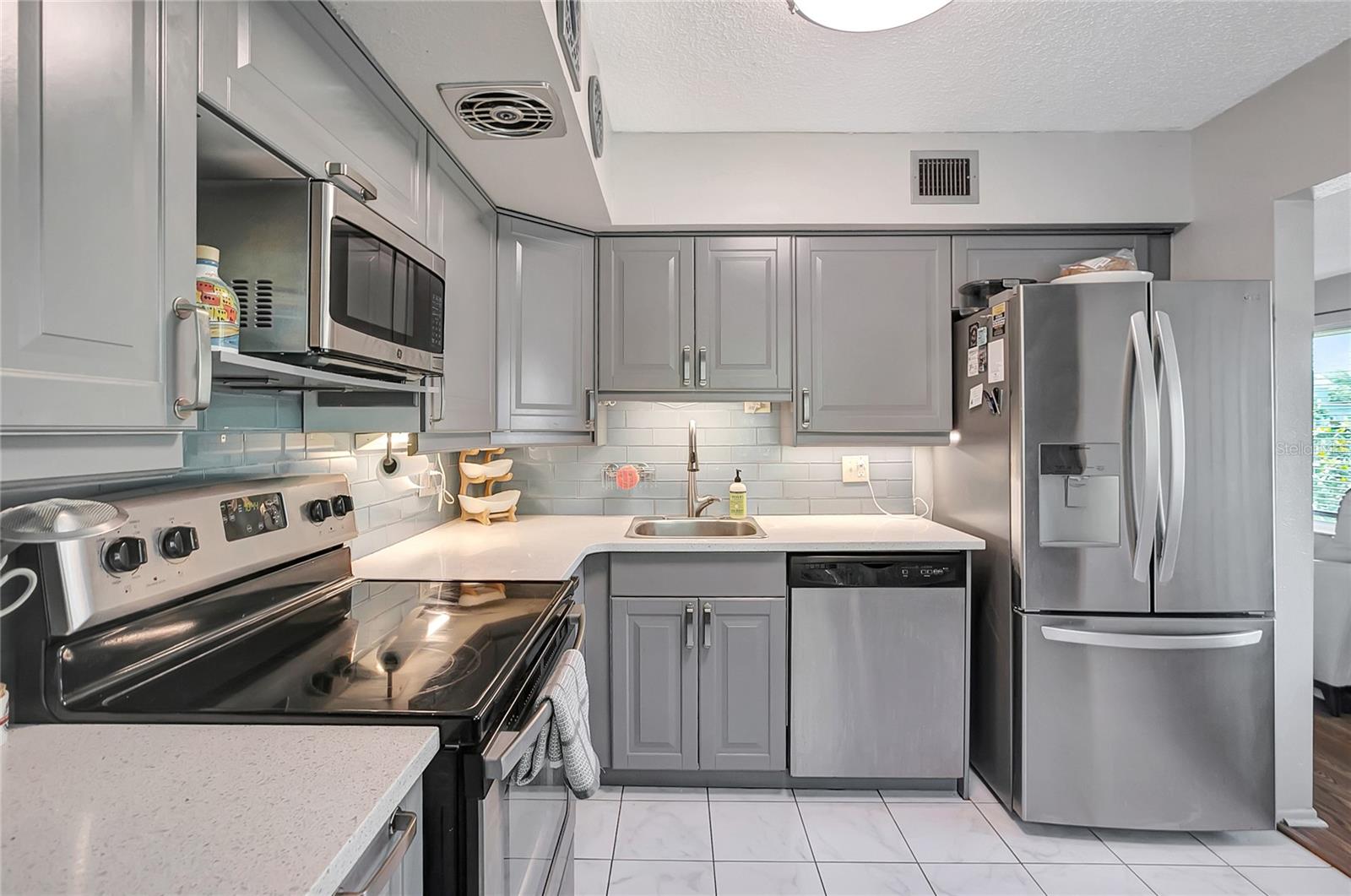 2461 RHODESIAN DR #73, CLEARWATER, FL — photo 10