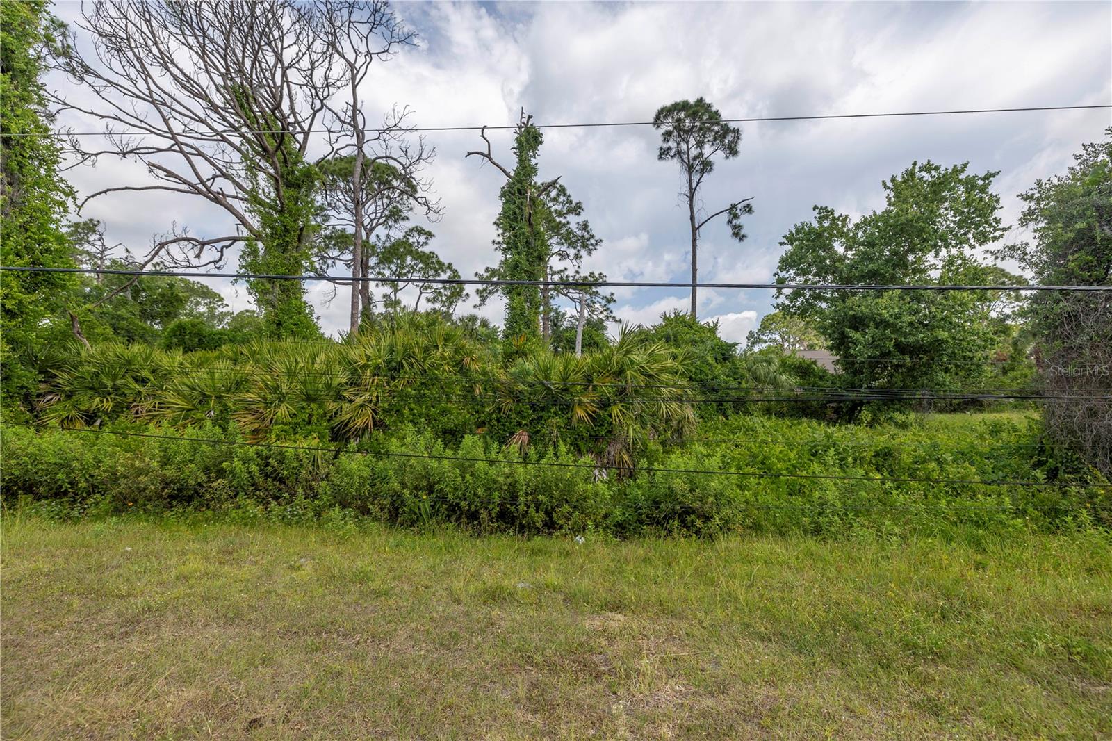 DE LEON DR, NORTH PORT, FL — photo 14