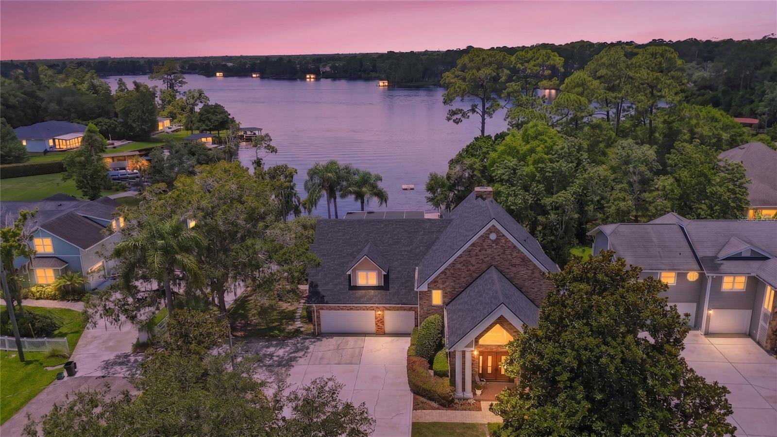240 W 7TH ST, CHULUOTA, FL — photo 2