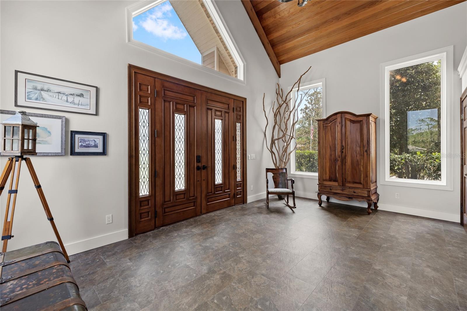 240 W 7TH ST, CHULUOTA, FL — photo 10