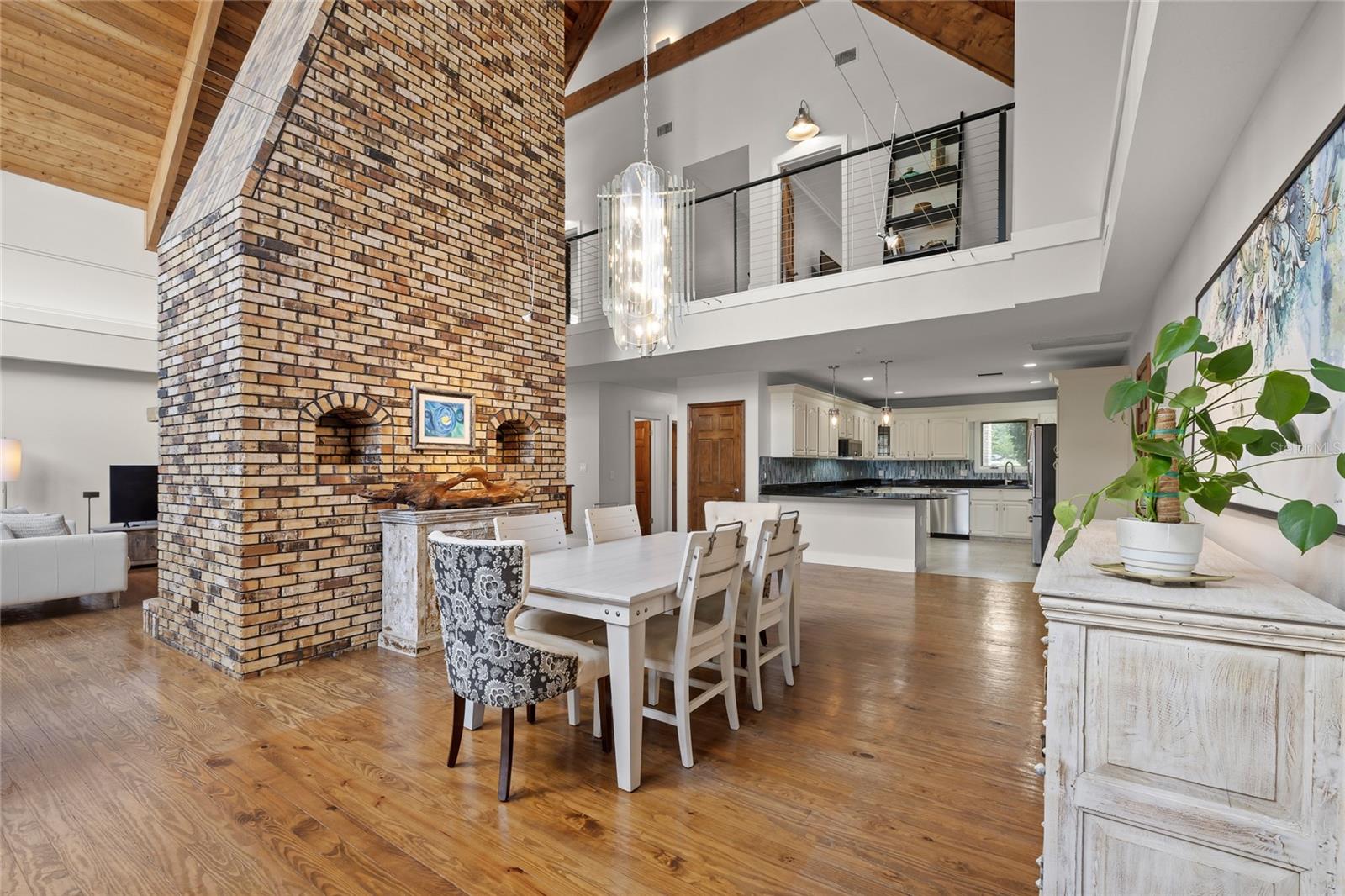 240 W 7TH ST, CHULUOTA, FL — photo 11