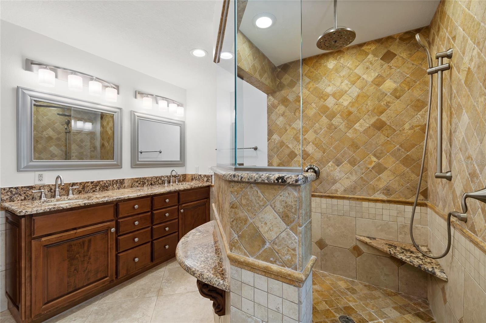 240 W 7TH ST, CHULUOTA, FL — photo 39