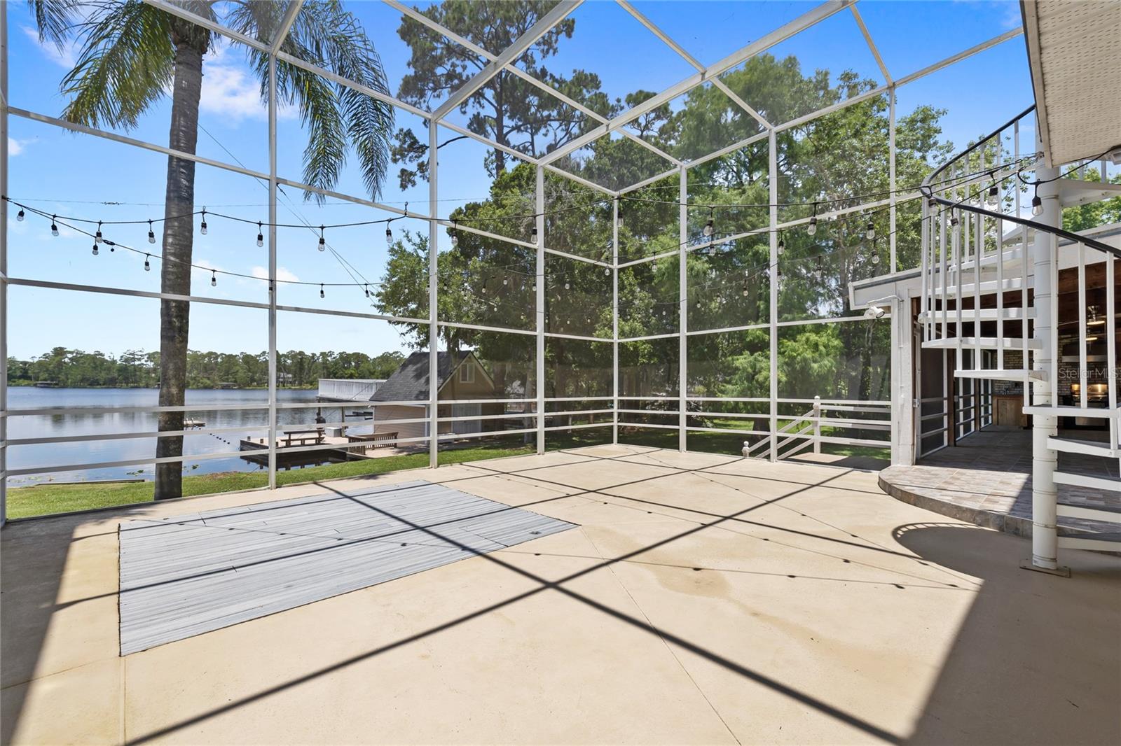 240 W 7TH ST, CHULUOTA, FL — photo 63