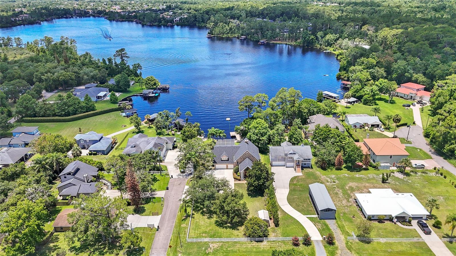 240 W 7TH ST, CHULUOTA, FL — photo 73