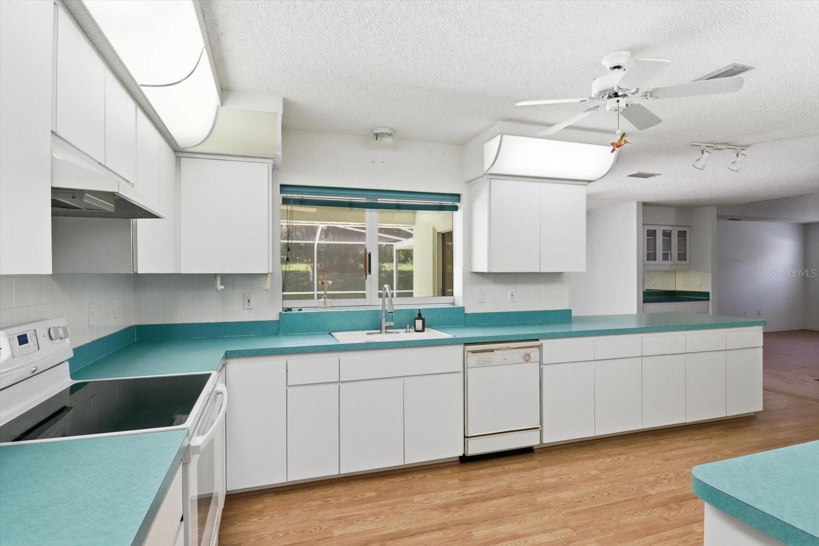 1209 N TIMUCUAN TRL, INVERNESS, FL — photo 12