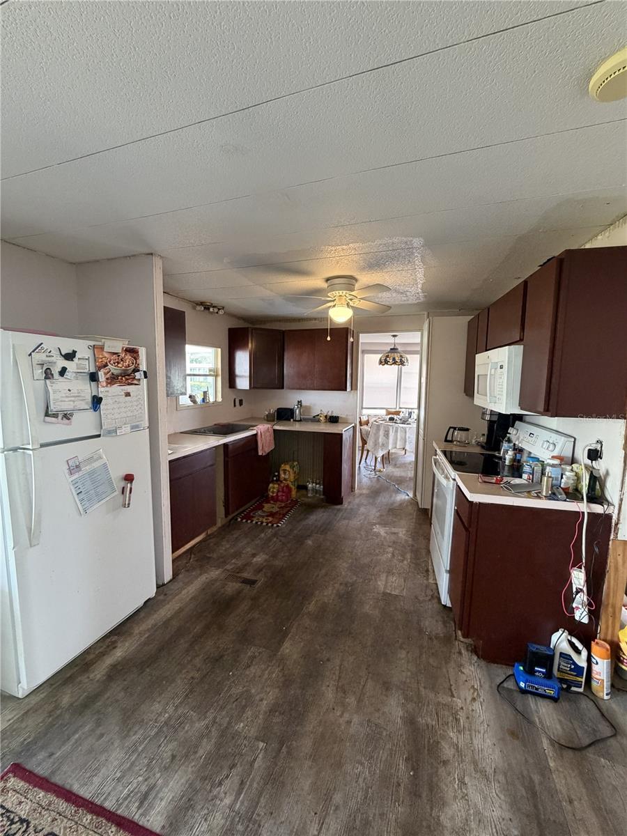 171 PARADISE N, LEESBURG, FL — photo 17