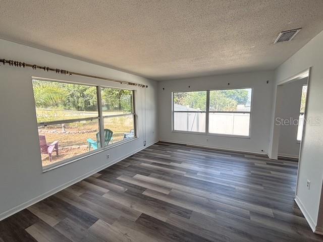 121 E PINE ST, HOWEY IN THE HILLS, FL — photo 13