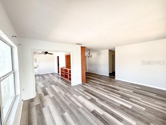 121 E PINE ST, HOWEY IN THE HILLS, FL — photo 17