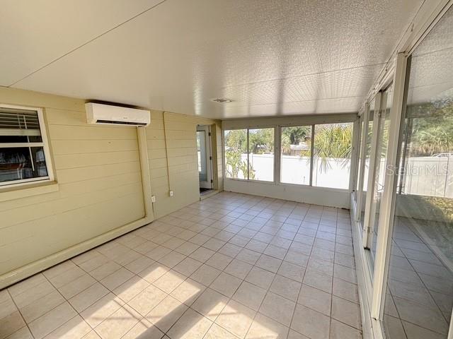 121 E PINE ST, HOWEY IN THE HILLS, FL — photo 27