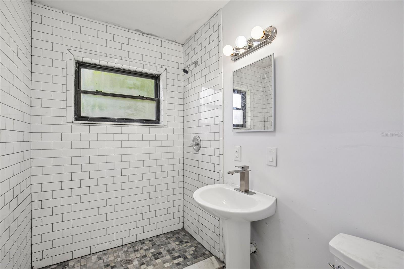 807 LUCILLE AVE, NOKOMIS, FL — photo 19