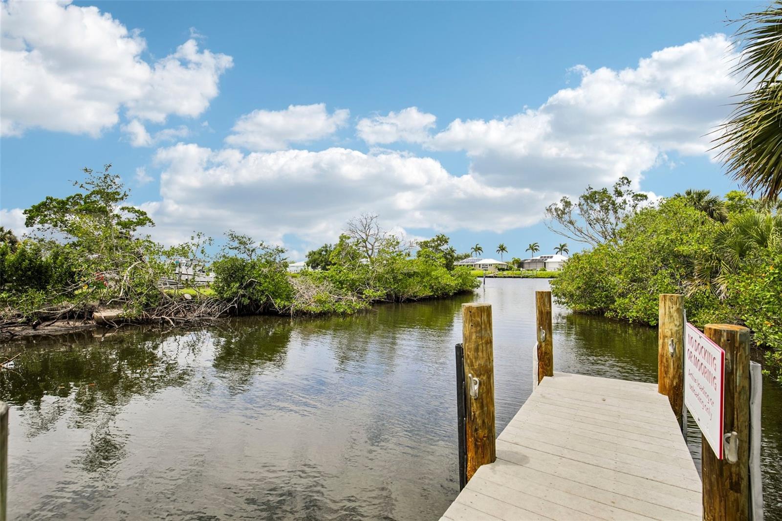 807 LUCILLE AVE, NOKOMIS, FL — photo 32