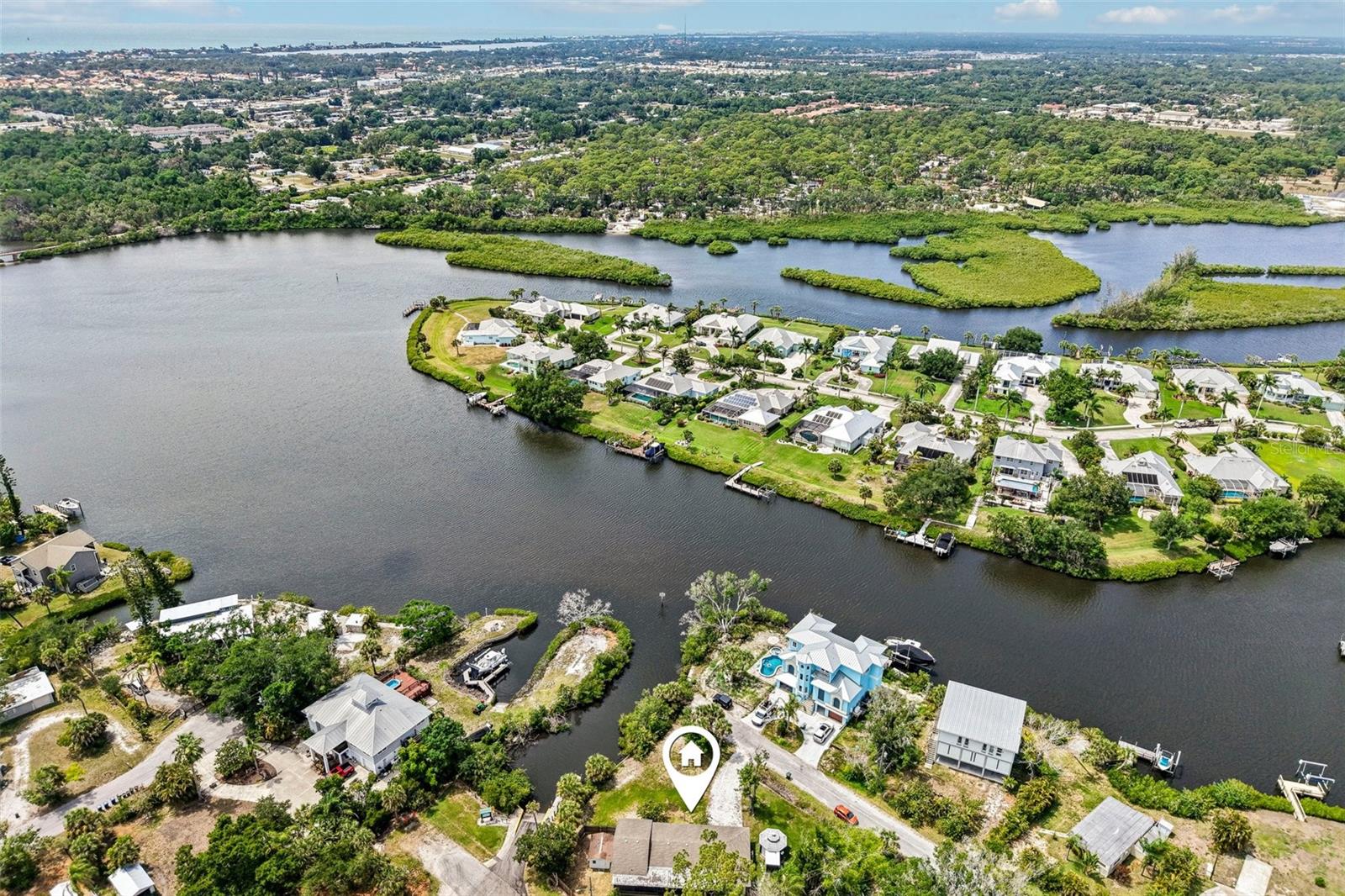 807 LUCILLE AVE, NOKOMIS, FL — photo 33
