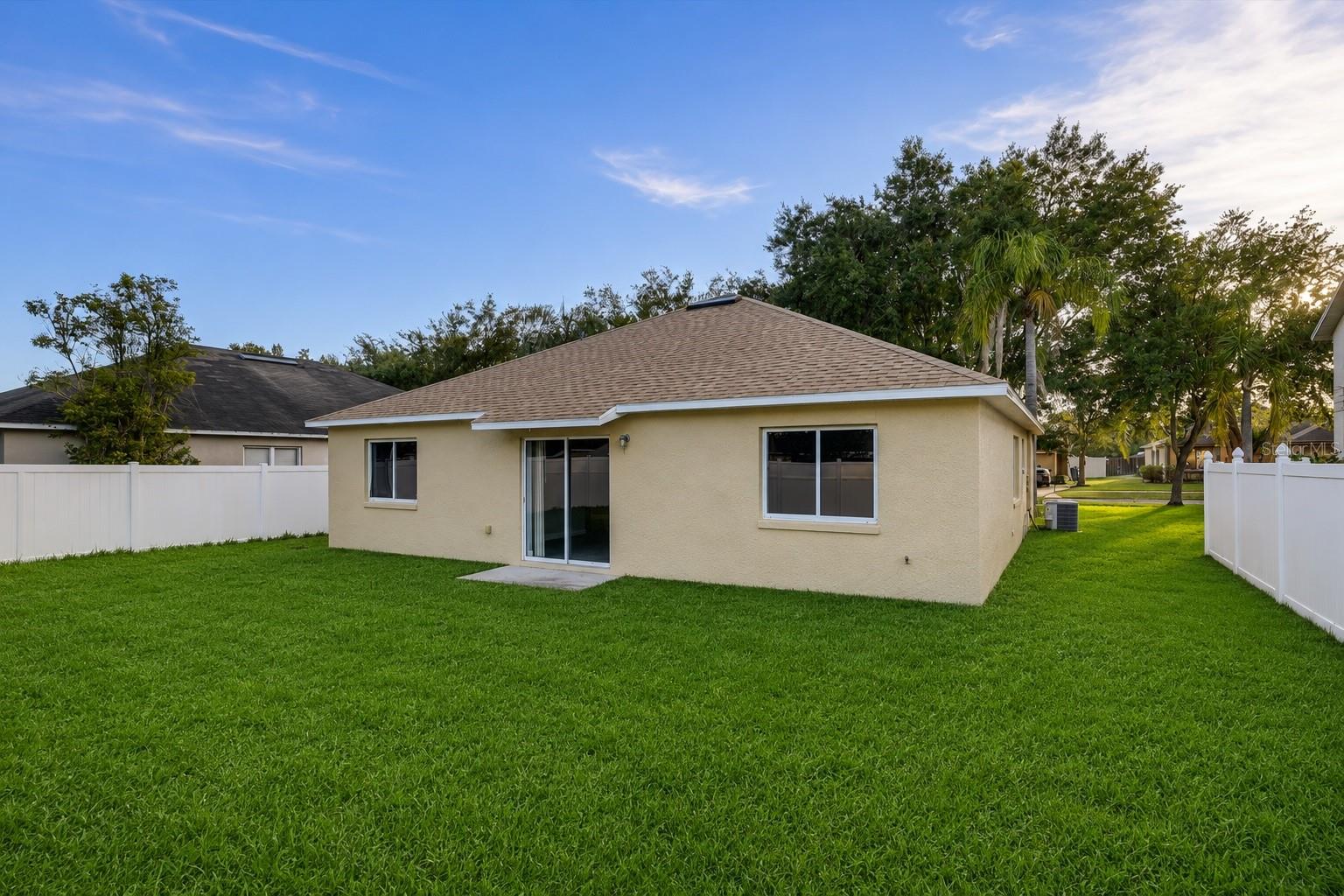 2614 QUEEN ALBERTA DR, VALRICO, FL — photo 18