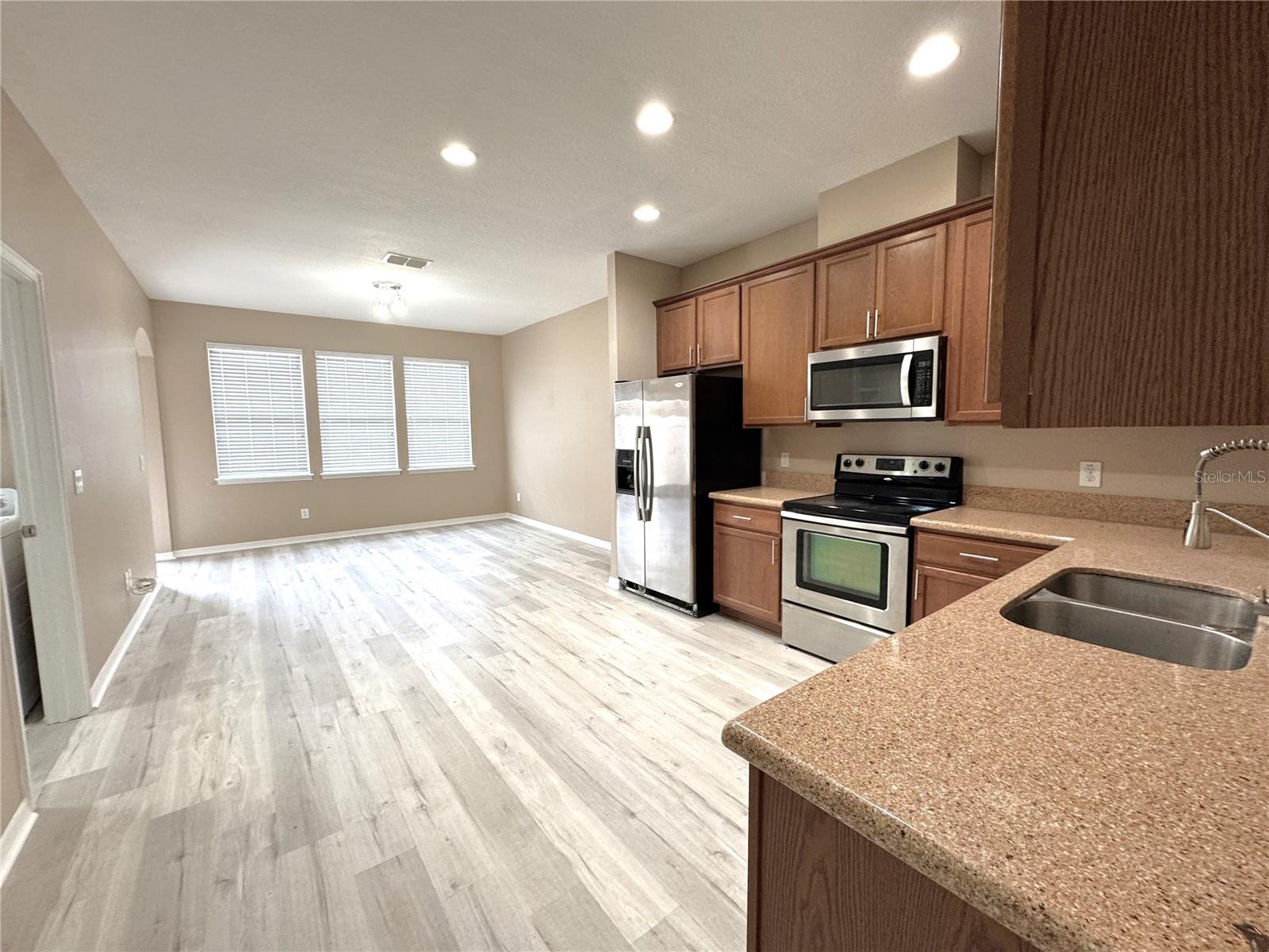 12937 EMERSONDALE AVE, WINDERMERE, FL — photo 6