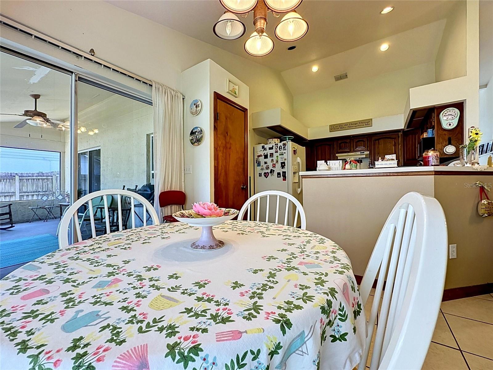1681 E SPRING RIDGE CIR, WINTER GARDEN, FL — photo 21