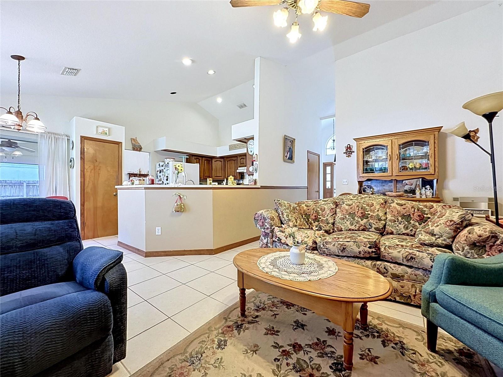 1681 E SPRING RIDGE CIR, WINTER GARDEN, FL — photo 23