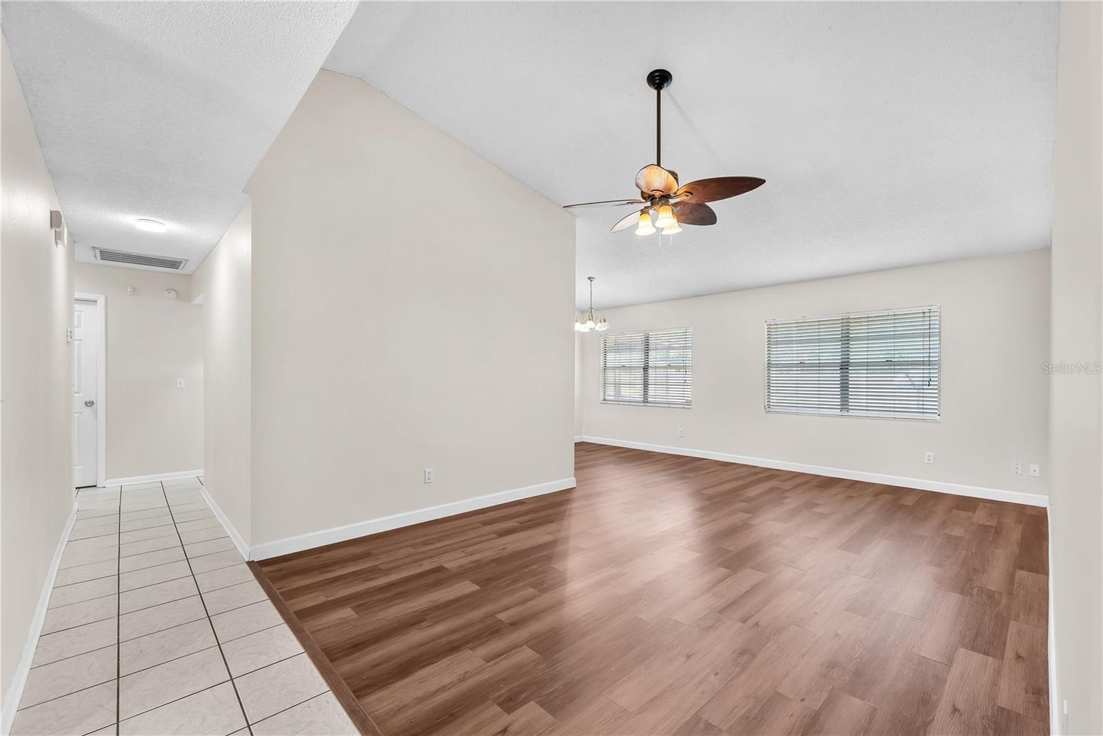 3619 ORANGEPOINTE RD, VALRICO, FL — photo 4