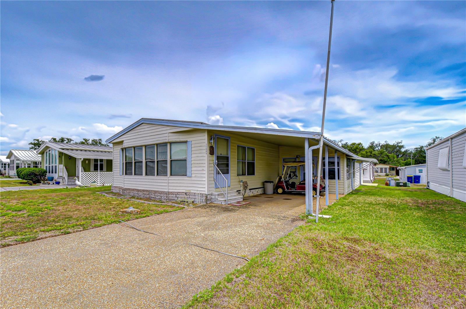 35804 BRISA DR, ZEPHYRHILLS, FL — photo 3