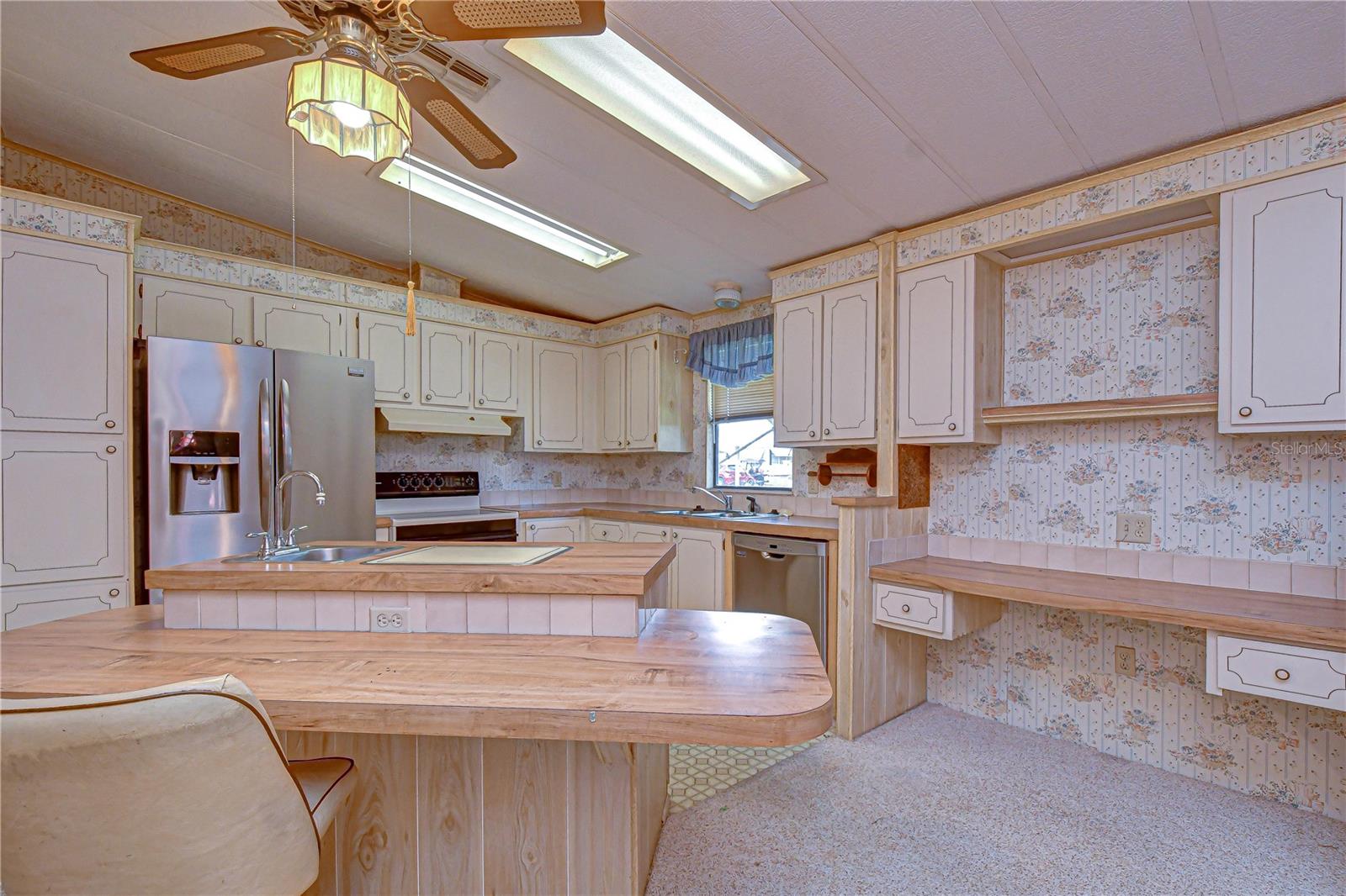 35804 BRISA DR, ZEPHYRHILLS, FL — photo 10
