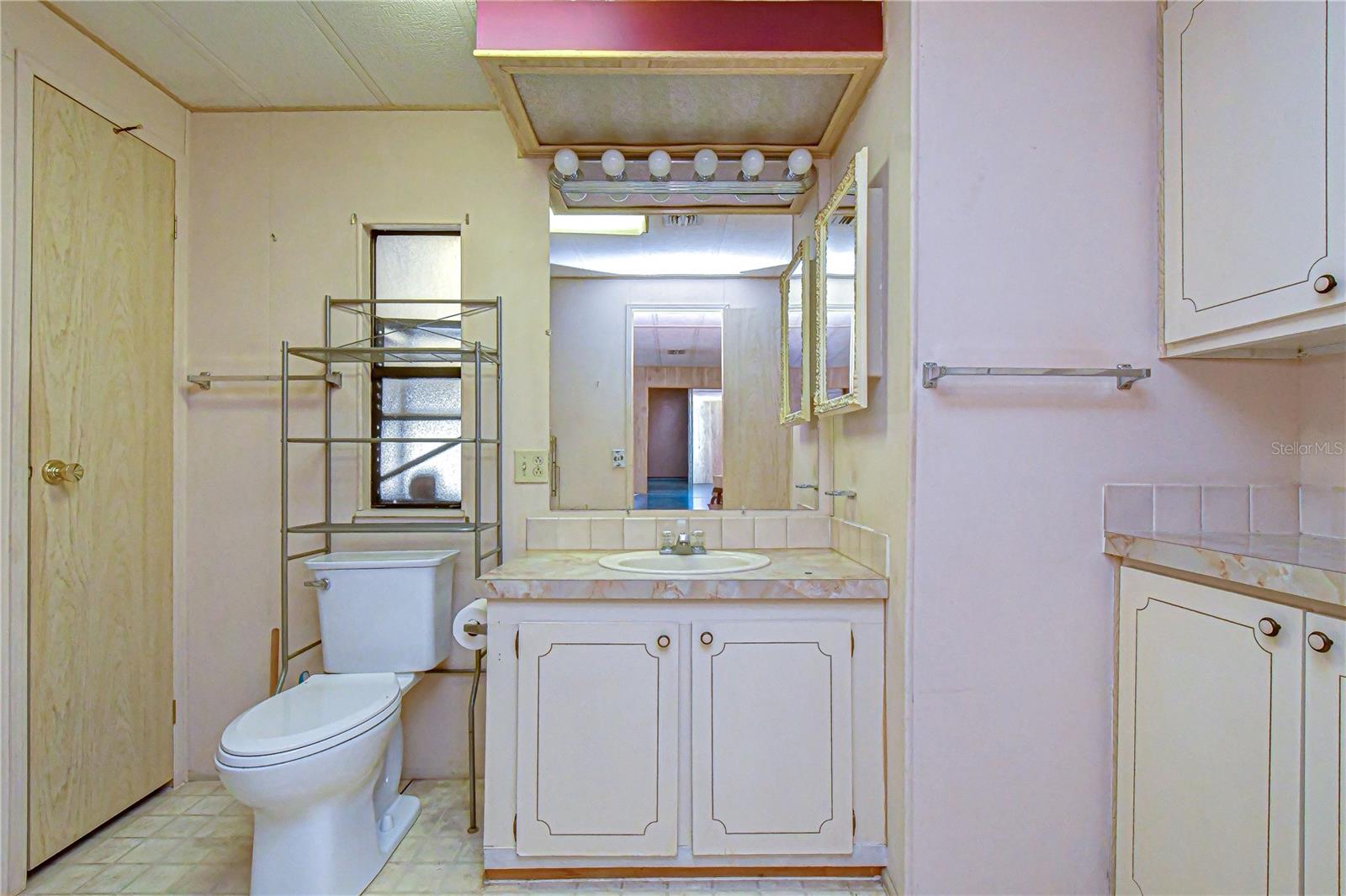 35804 BRISA DR, ZEPHYRHILLS, FL — photo 21