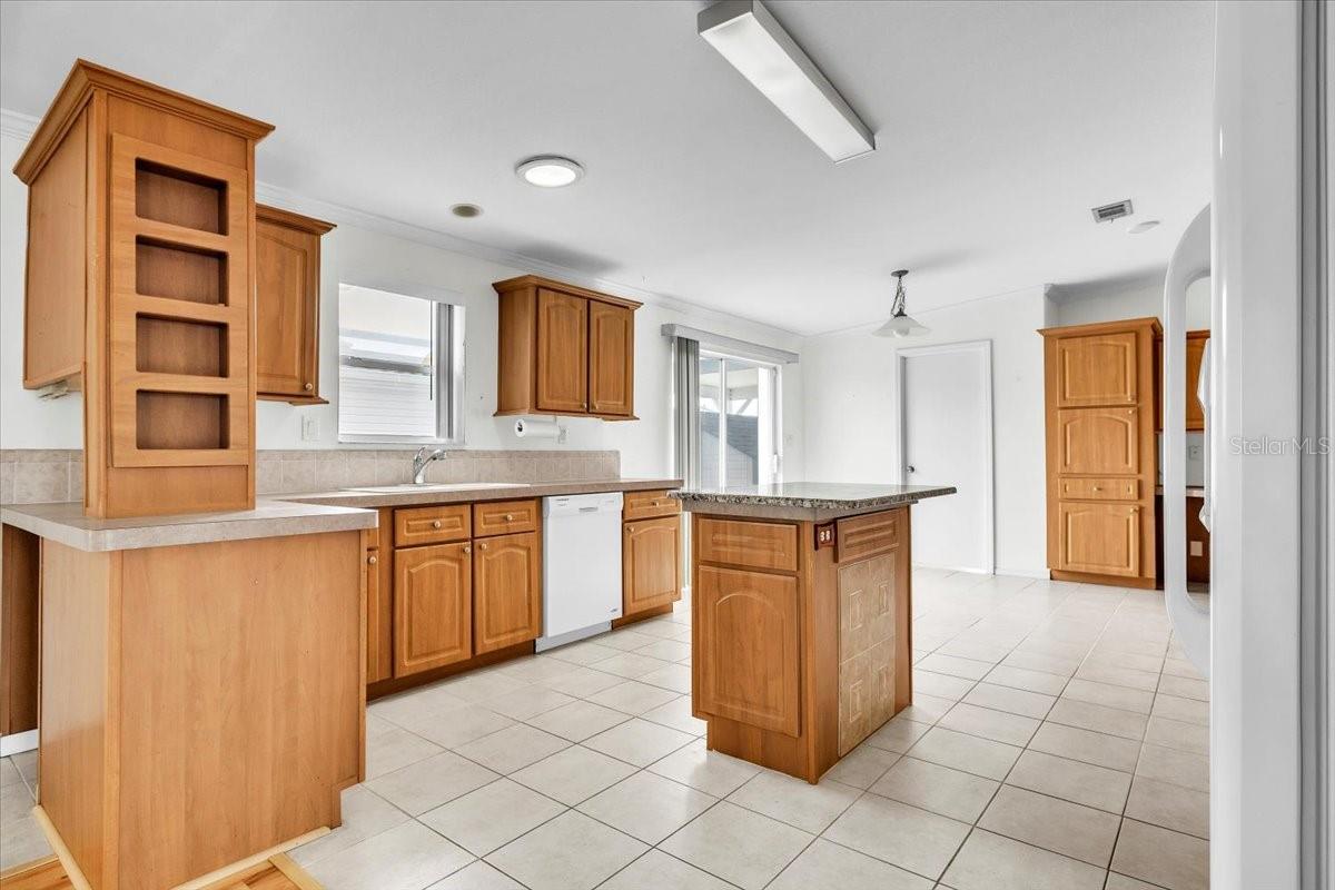3650 ROSSMERE RD, PORT CHARLOTTE, FL — photo 10