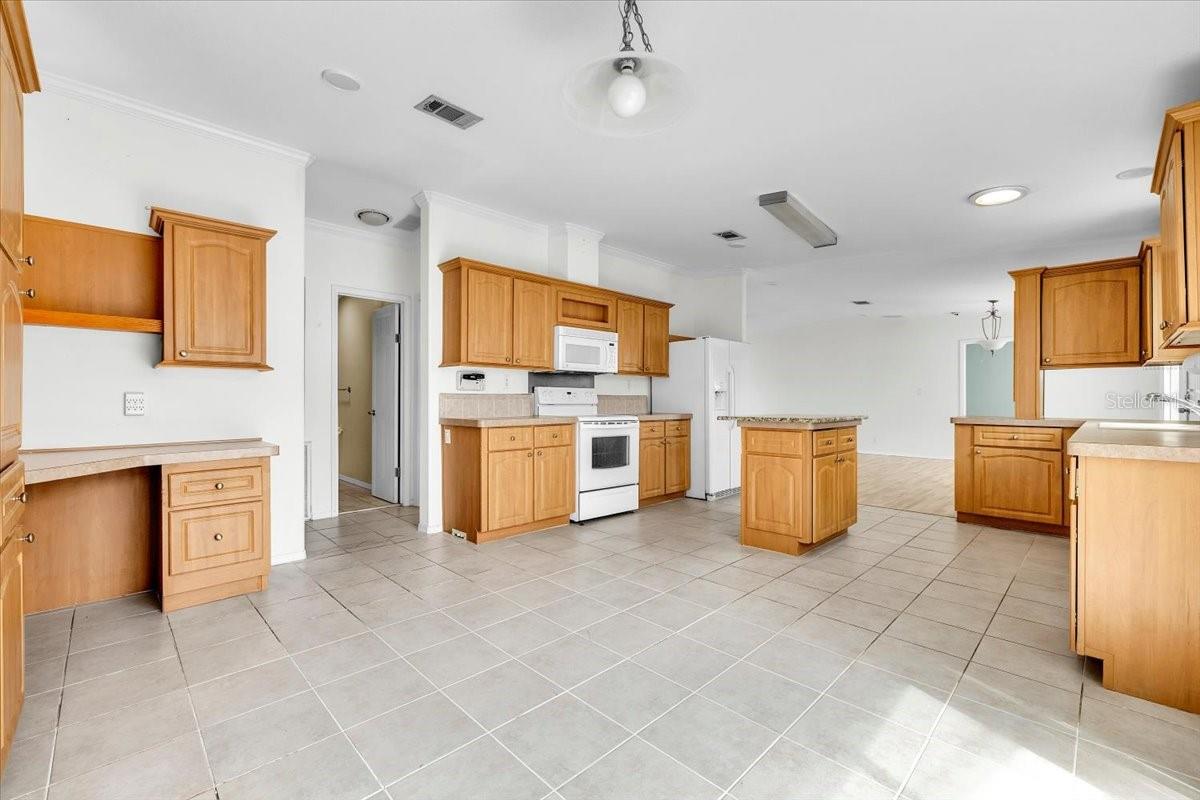 3650 ROSSMERE RD, PORT CHARLOTTE, FL — photo 15