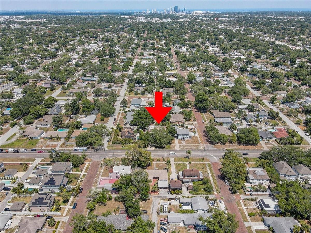 325 49TH ST N, ST PETERSBURG, FL — photo 81