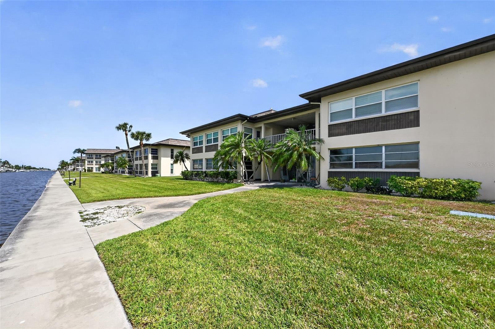 4758 JASPER DR #104, NEW PORT RICHEY, FL