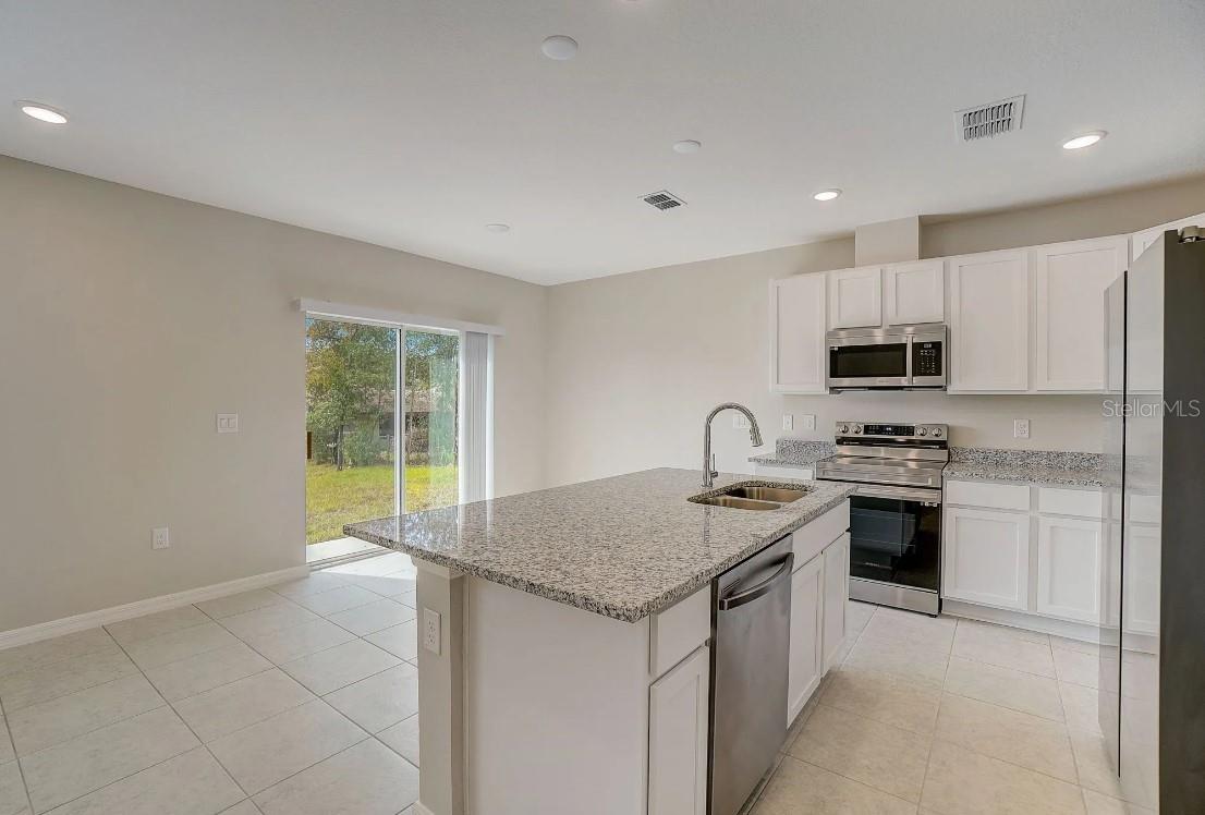 589 BROADOAK DR, DUNDEE, FL — photo 5
