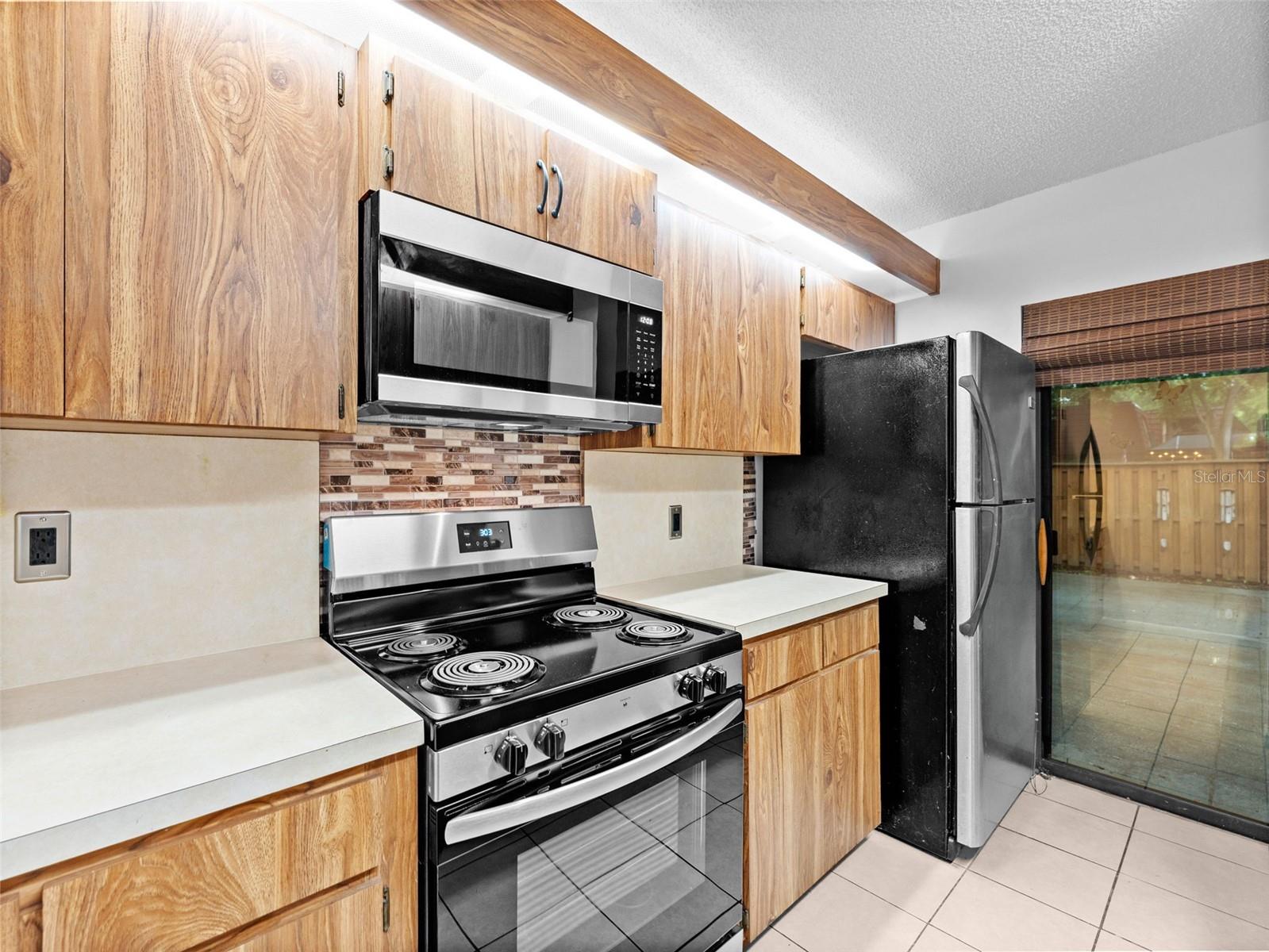 2702 4TH CT, PALM HARBOR, FL — photo 10