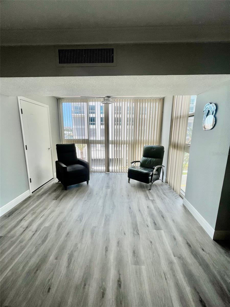 851 BAYWAY BLVD #405, CLEARWATER BEACH, FL — photo 24