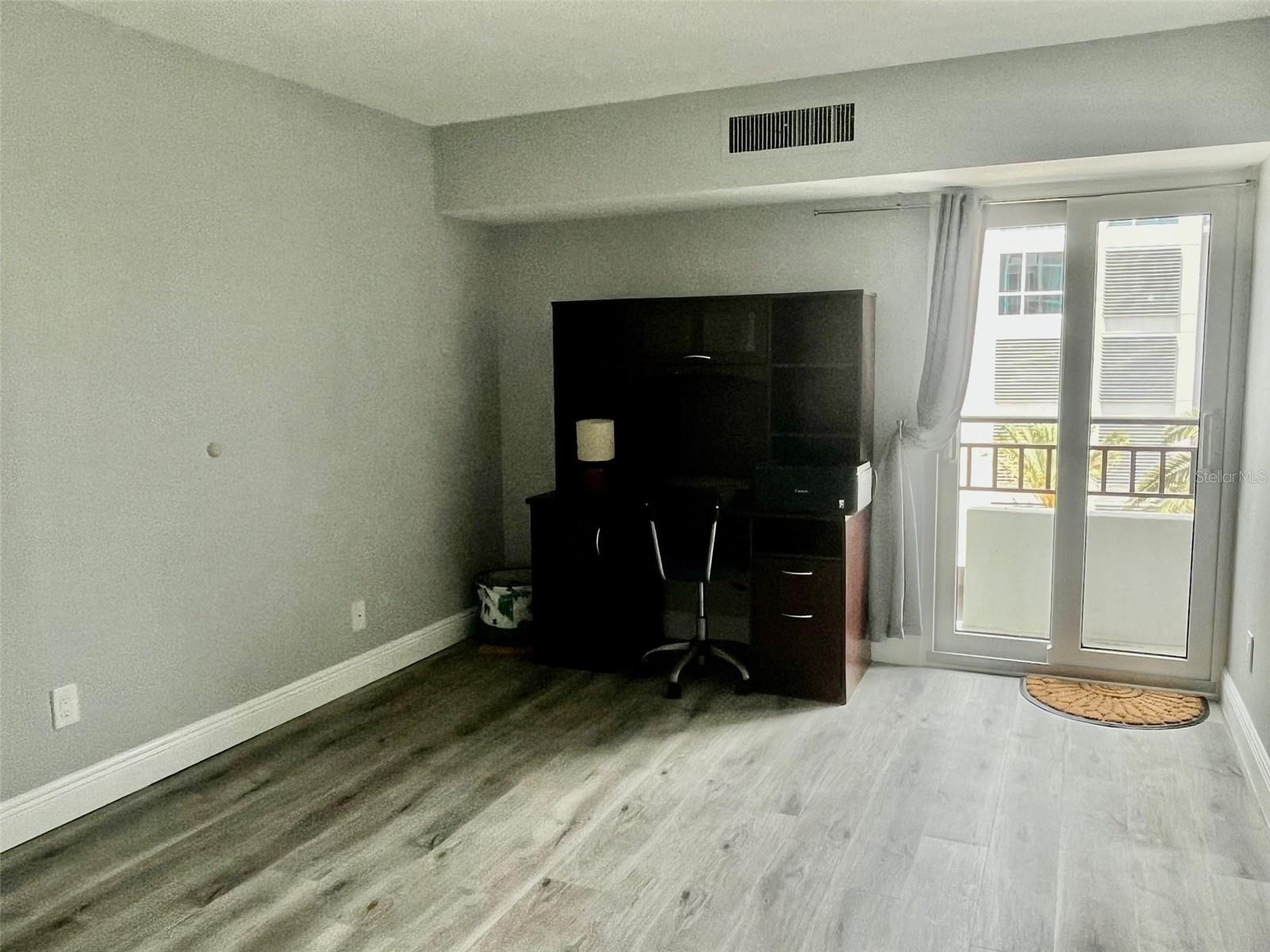 851 BAYWAY BLVD #405, CLEARWATER BEACH, FL — photo 29