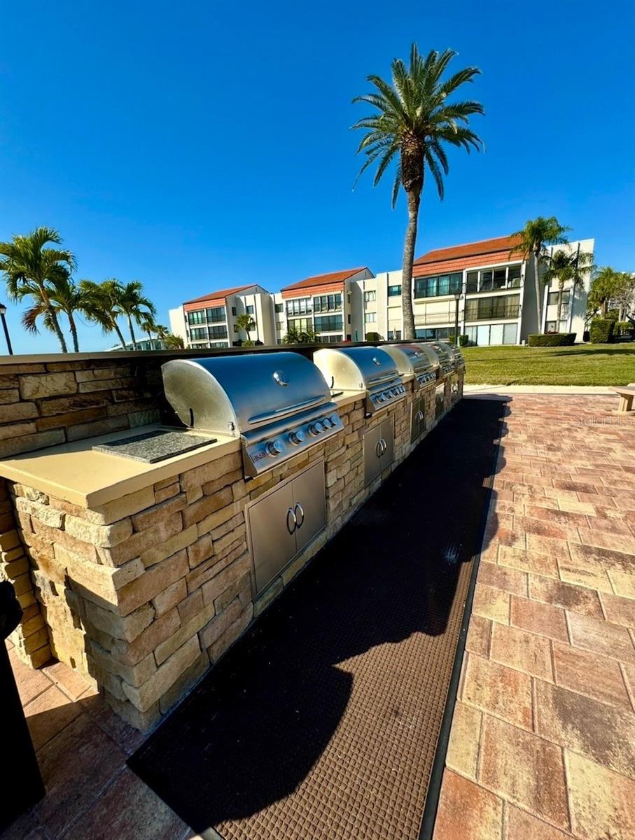 851 BAYWAY BLVD #405, CLEARWATER BEACH, FL — photo 46
