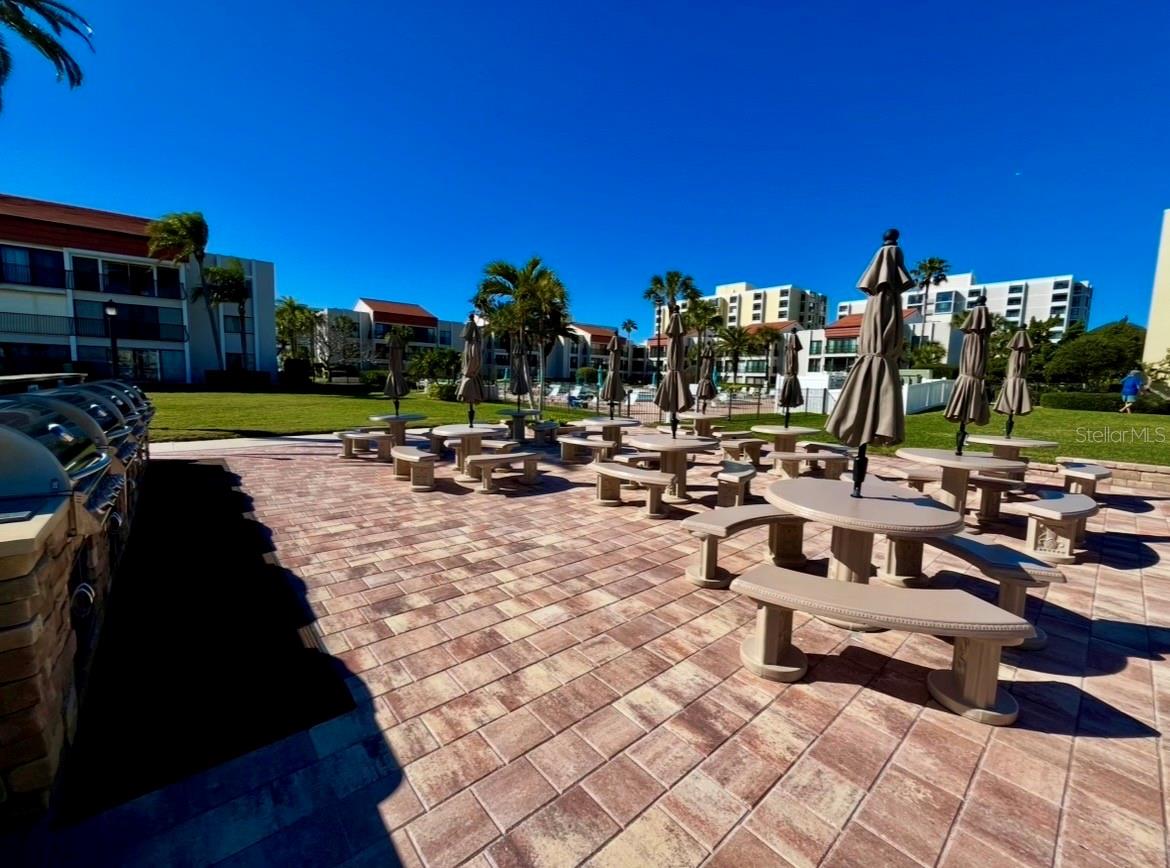 851 BAYWAY BLVD #405, CLEARWATER BEACH, FL — photo 52
