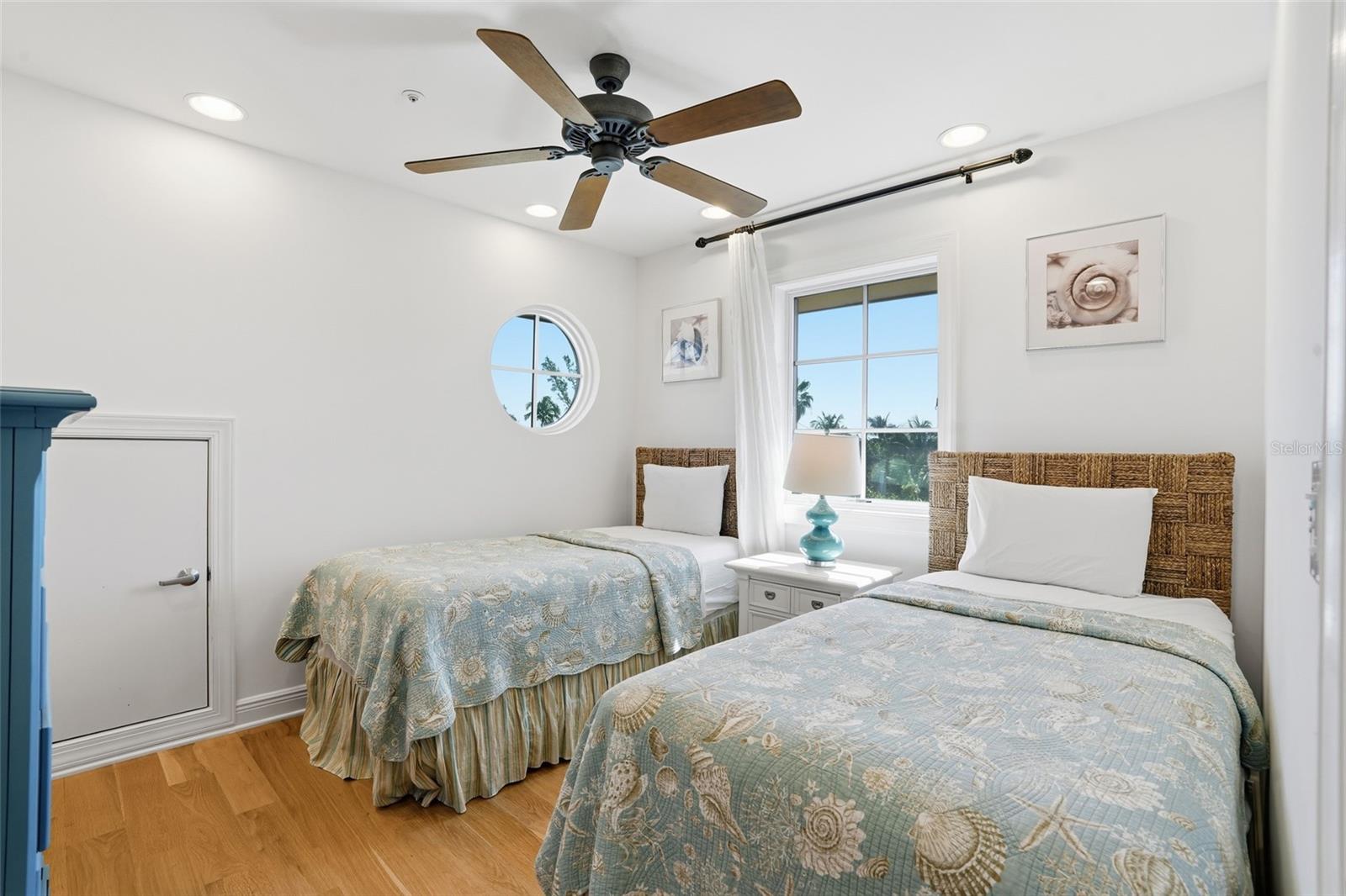 16205 CAPTIVA DR, CAPTIVA, FL — photo 33