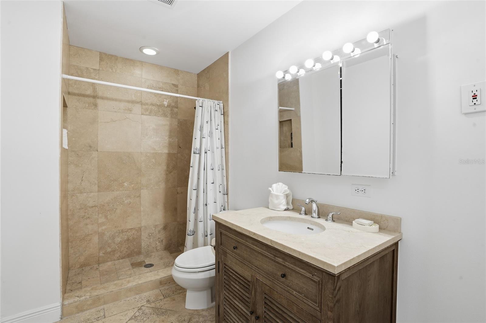 16205 CAPTIVA DR, CAPTIVA, FL — photo 38