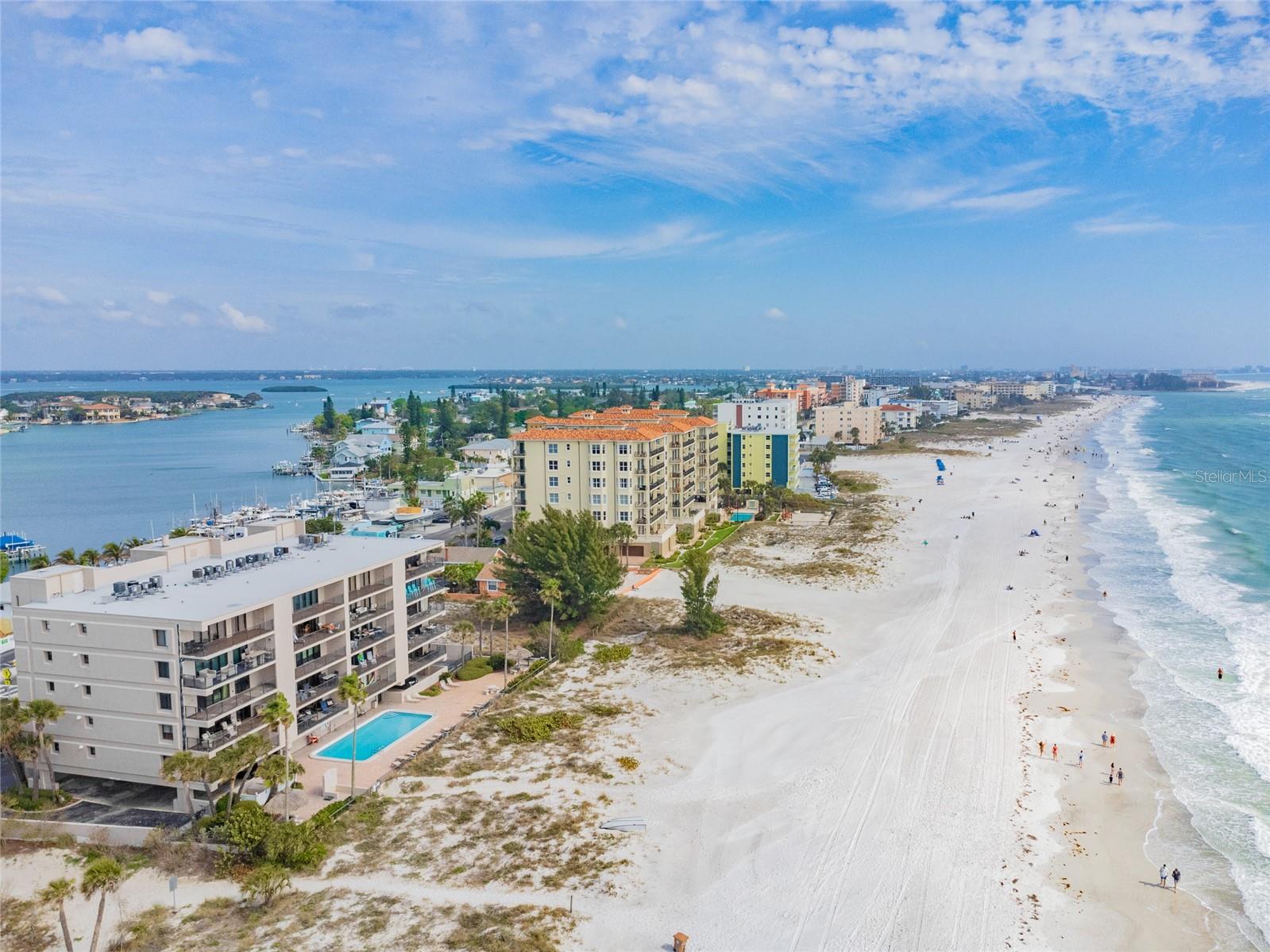 13650 GULF BLVD #402, MADEIRA BEACH, FL — photo 2