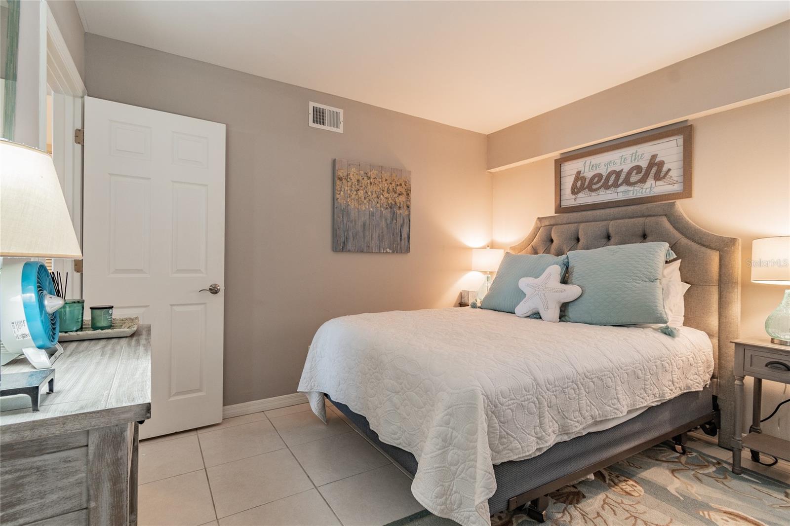 13650 GULF BLVD #402, MADEIRA BEACH, FL — photo 21