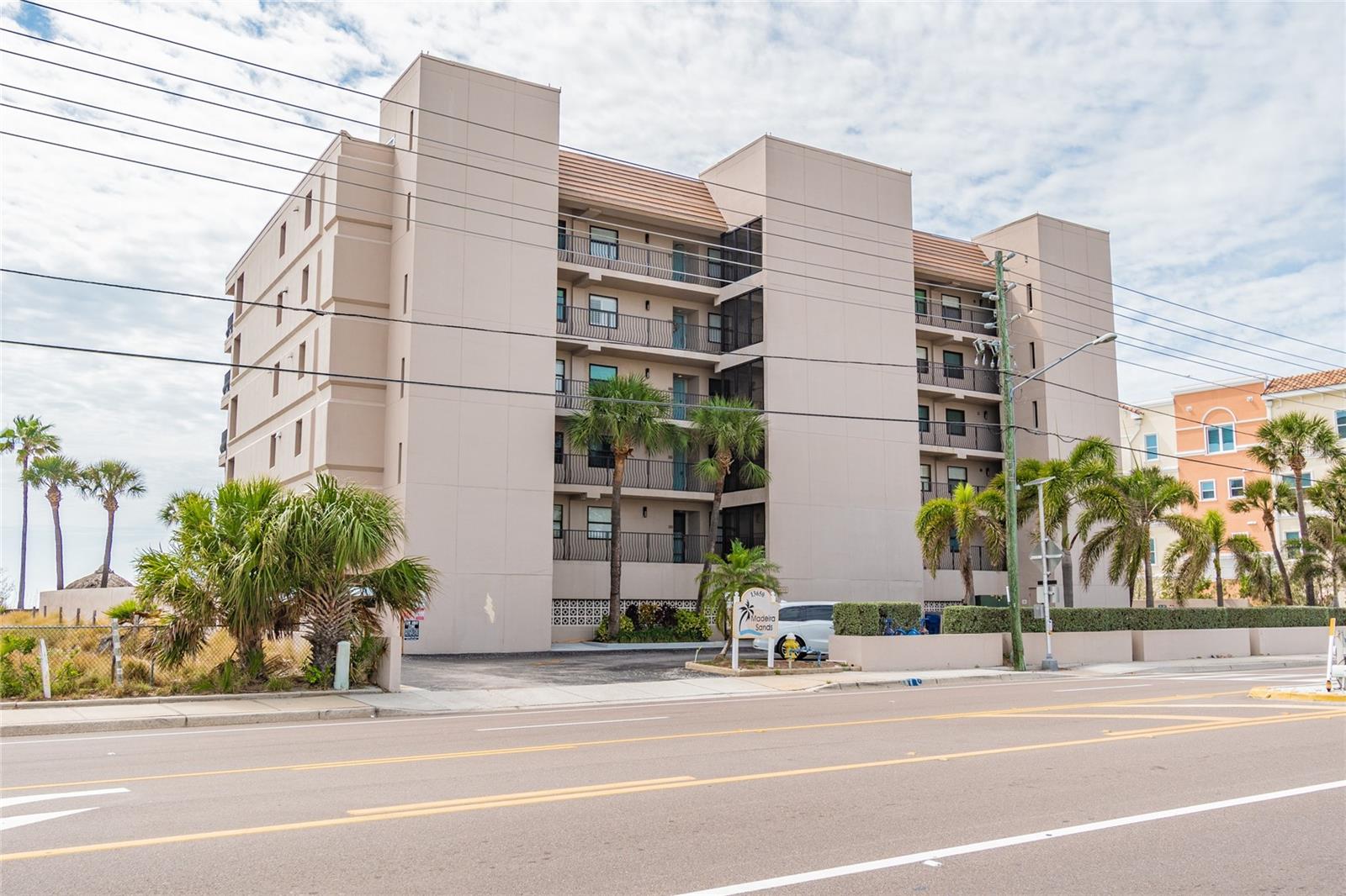 13650 GULF BLVD #402, MADEIRA BEACH, FL — photo 39