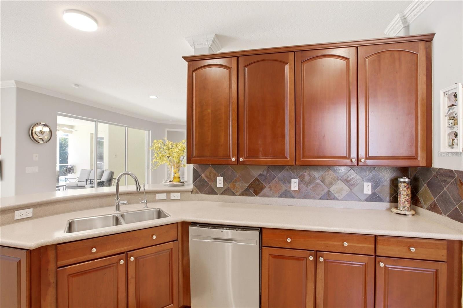 7131 67TH TER E, BRADENTON, FL — photo 10