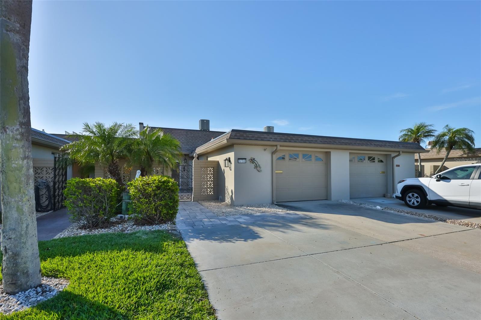 574 BOCA CIEGA POINT BLVD N #2205, ST PETERSBURG, FL