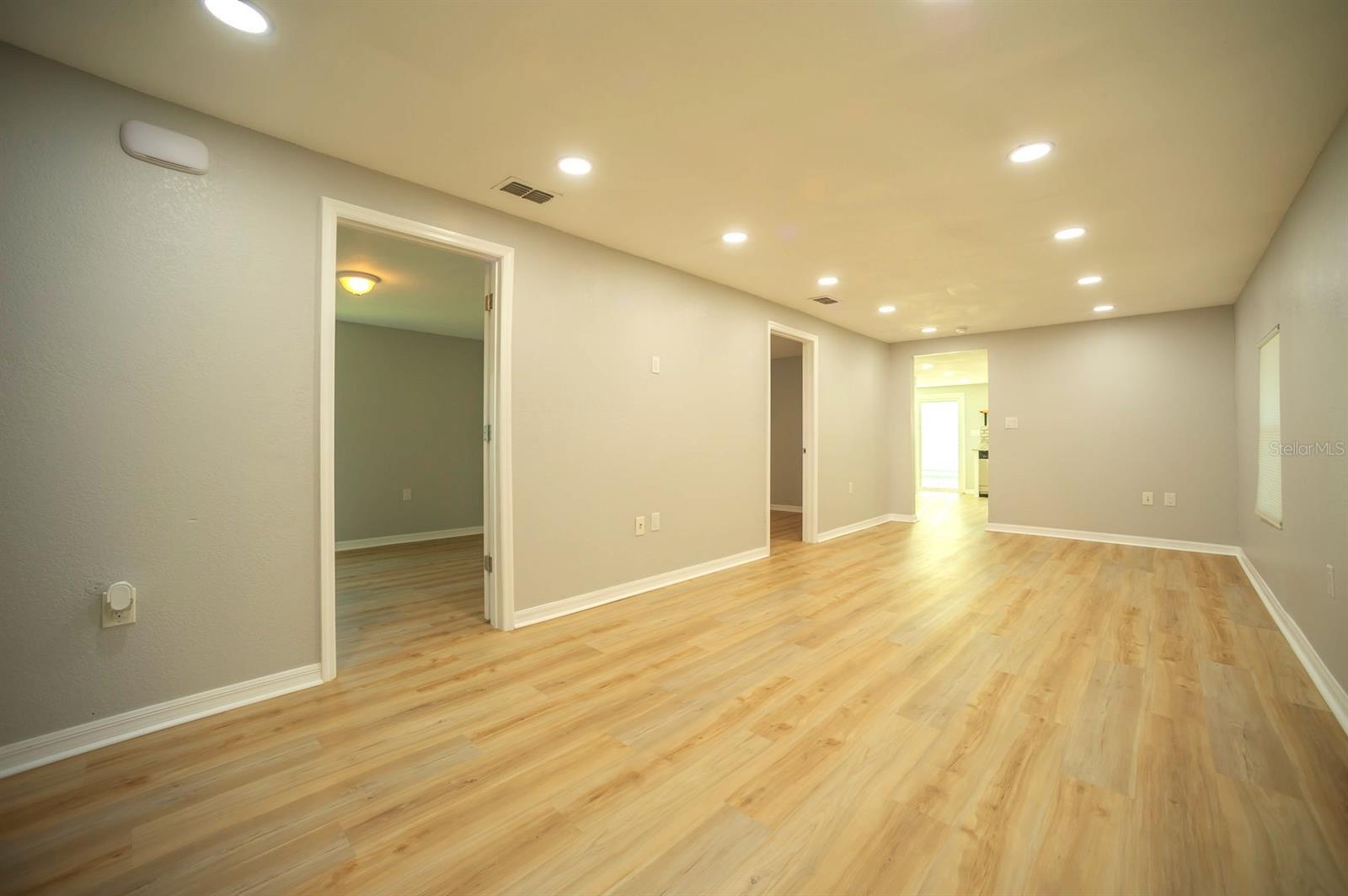 4811 N 30TH ST, TAMPA, FL — photo 15
