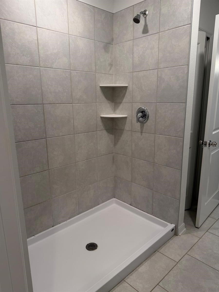 693 REGGIE RD, WINTER HAVEN, FL — photo 13