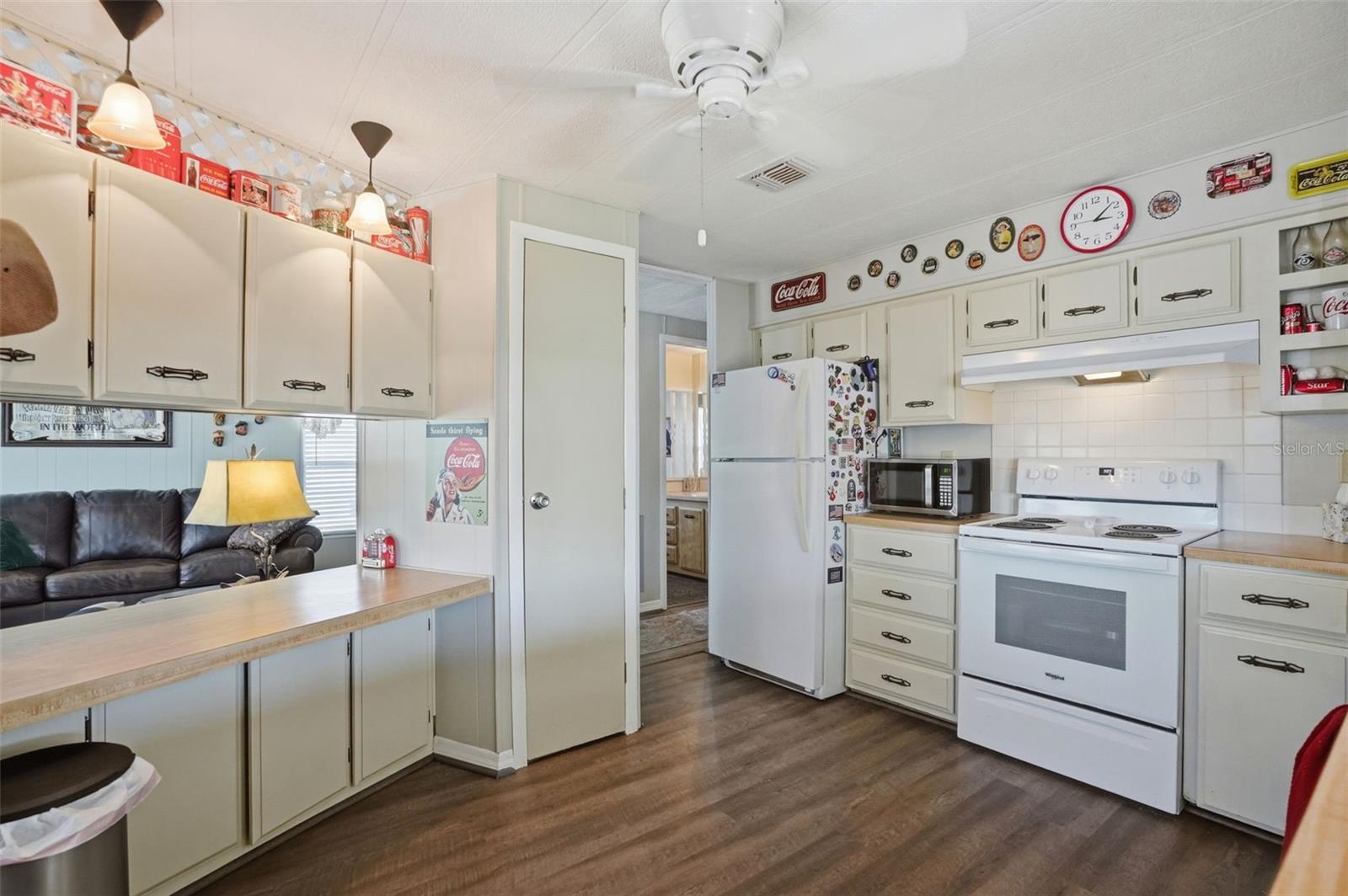 15080 RIALTO AVE, BROOKSVILLE, FL — photo 11