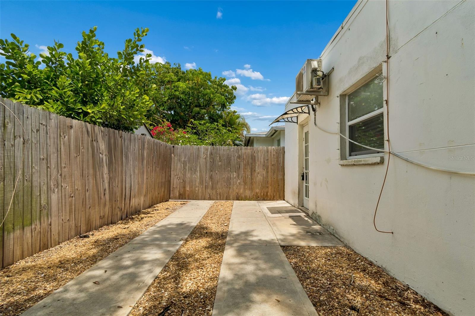 1500 30TH AVE N, ST PETERSBURG, FL — photo 38