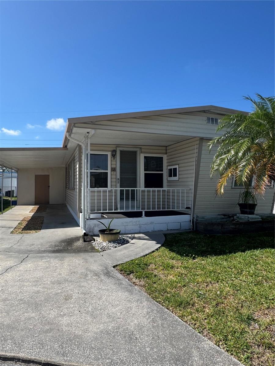 118 52ND AVE W, BRADENTON, FL — photo 2