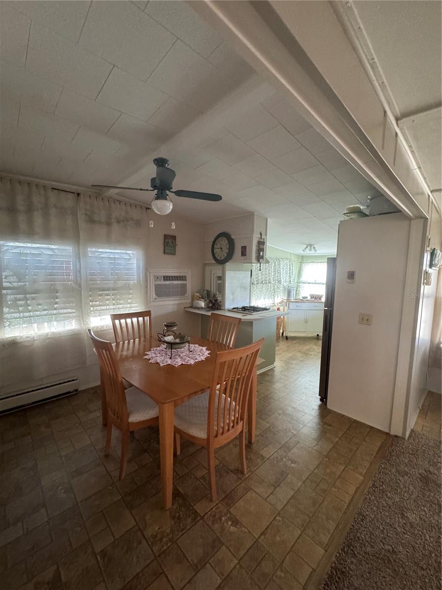 118 52ND AVE W, BRADENTON, FL — photo 5