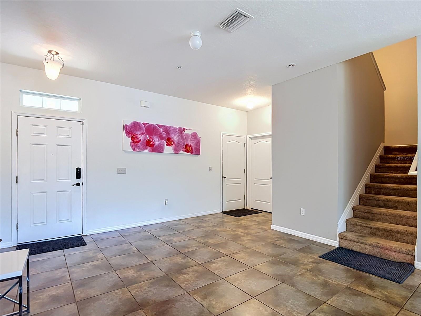 8615 ANDALUCIA FIELD DR, TAMPA, FL — photo 7