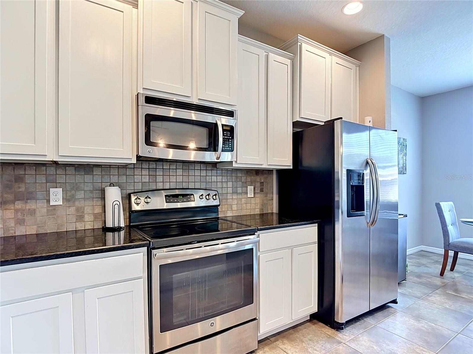 8615 ANDALUCIA FIELD DR, TAMPA, FL — photo 13